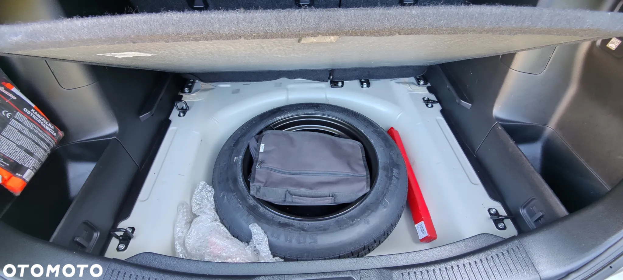 Suzuki SX4 1.6 Premium - 11