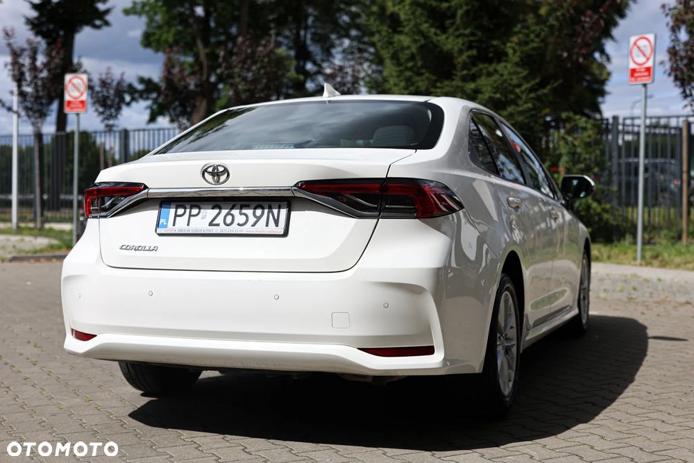 Toyota Corolla 1.6 Comfort - 3
