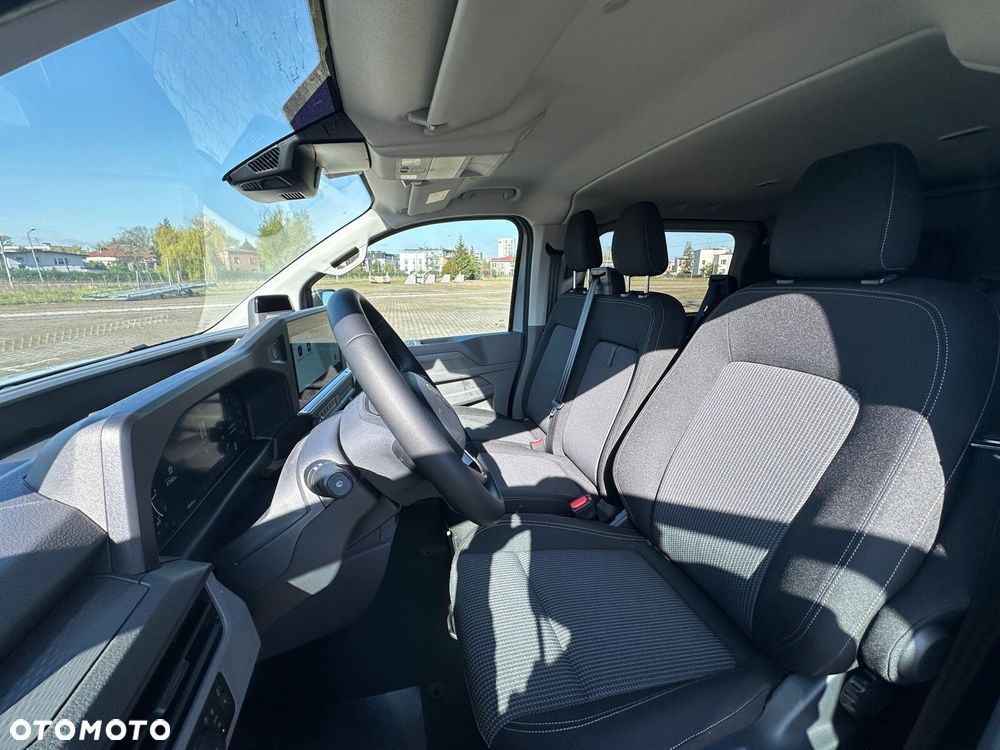 Volkswagen Transporter Transporter Furgon Plussilnik: 2,0 l TDI 150 KM / skrzynia biegów: 6-biegowa manualna rozstaw osi: 3500 mm - 12