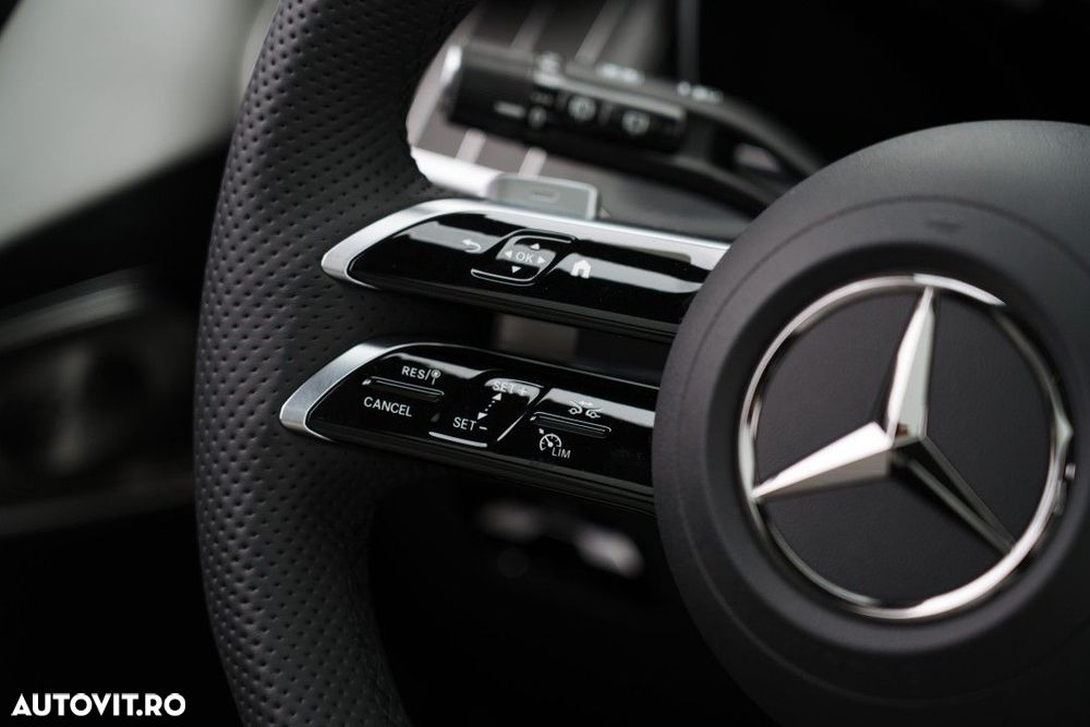 Mercedes-Benz GLC - 25