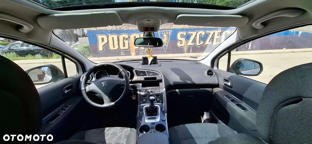 Peugeot 3008 1.6 HDi Premium - 14