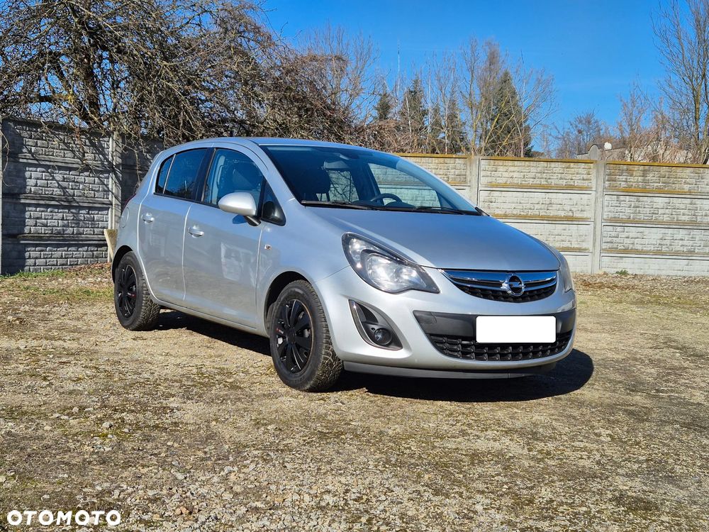 Opel Corsa 1.4 16V Edition - 2