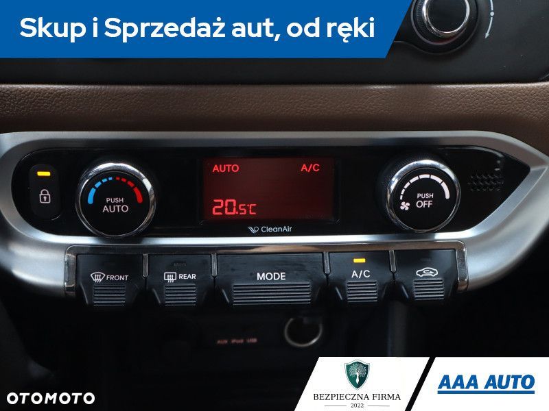 Kia Rio - 15