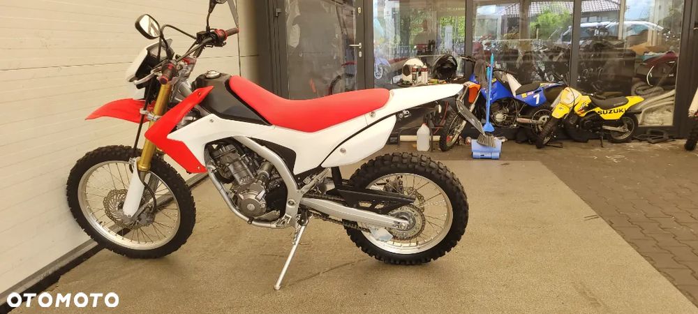 Honda CRF - 20