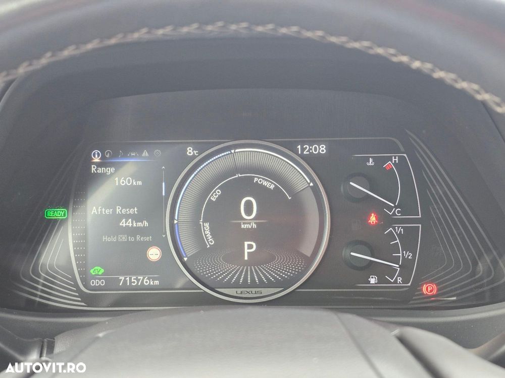 Lexus UX 250h Business Edition - 30