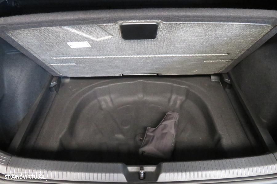 VW Golf 1.0 TSI Life - 31