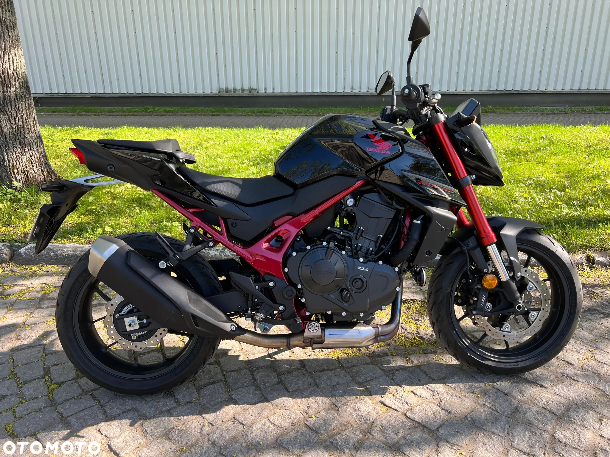 Honda CB - 11