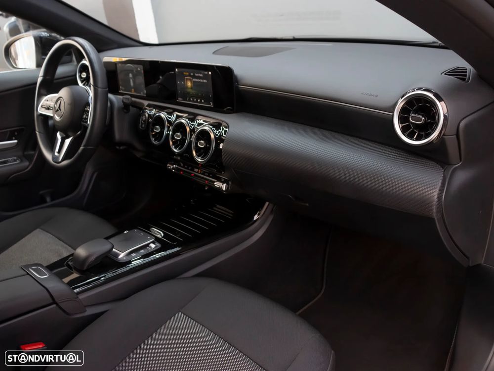 Mercedes-Benz CLA 180 d Shooting Brake Business Solutions.Grande Frota Aut. - 14