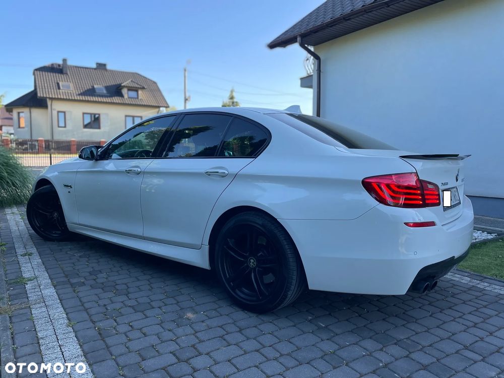 BMW Seria 5 520d xDrive mHEV M Sport sport - 12