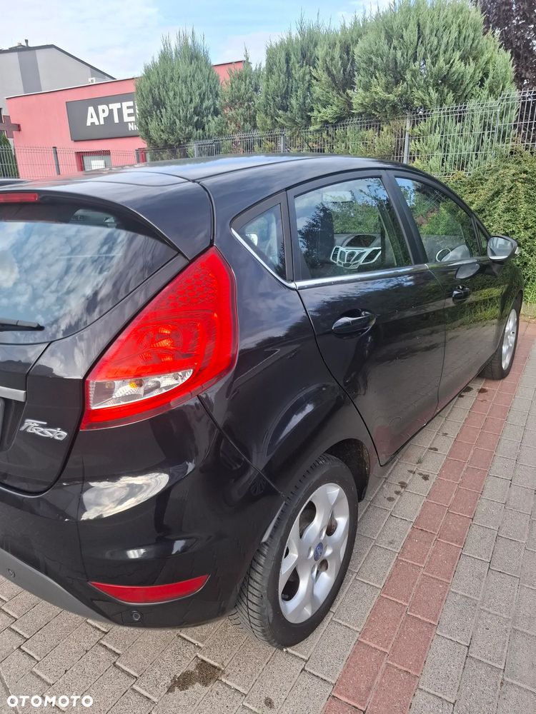 Ford Fiesta 1.6 TDCi Trend - 15