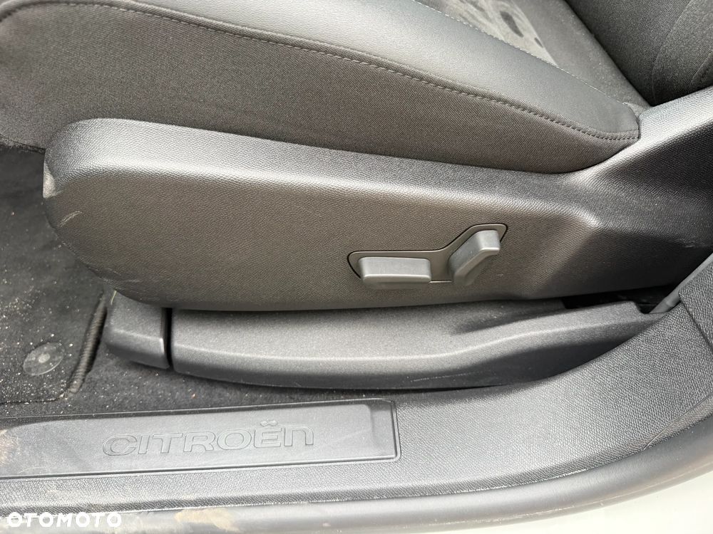 Citroën C5 Aircross 1.2 PureTech Plus - 15