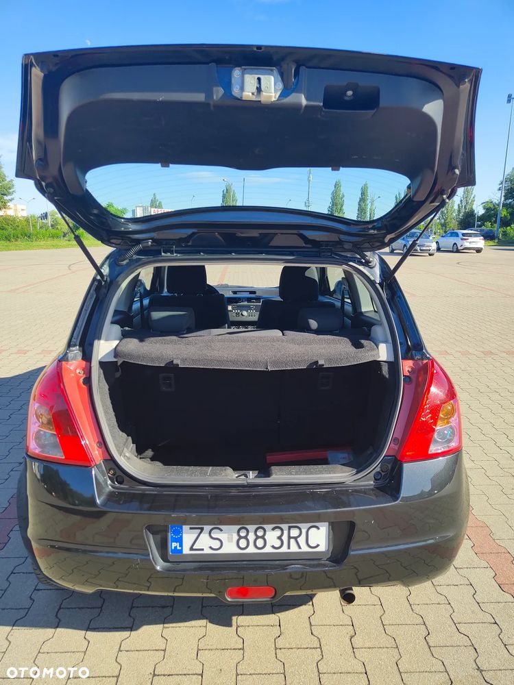 Suzuki Swift - 5