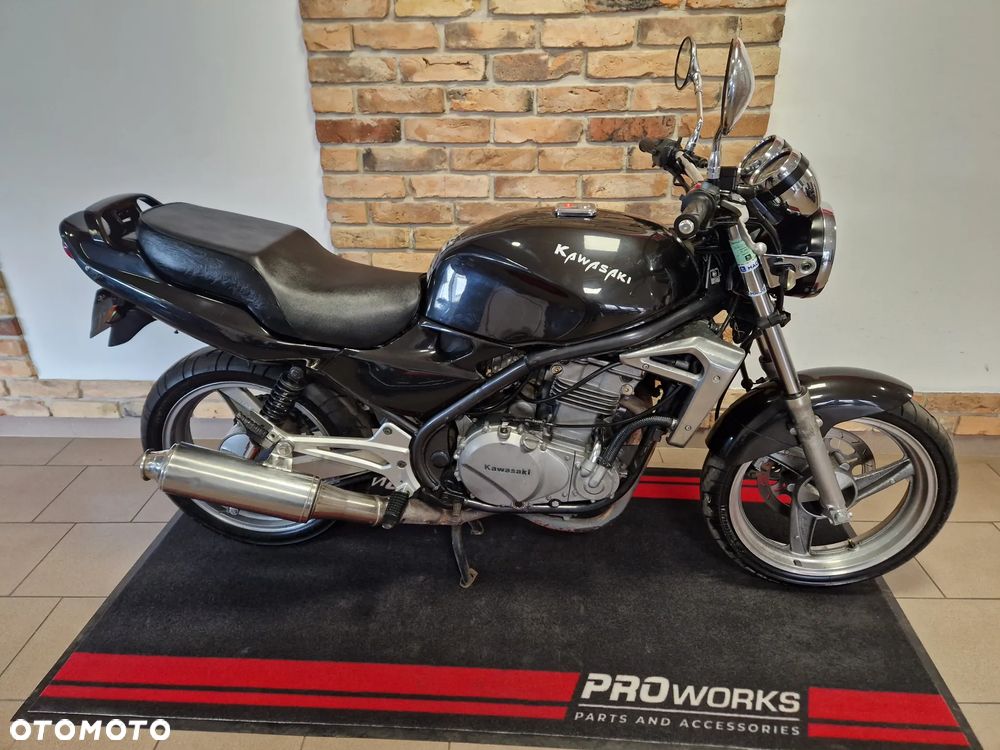 Kawasaki ER - 20