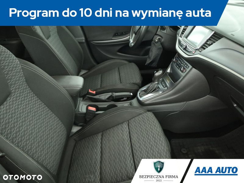 Opel Astra - 8