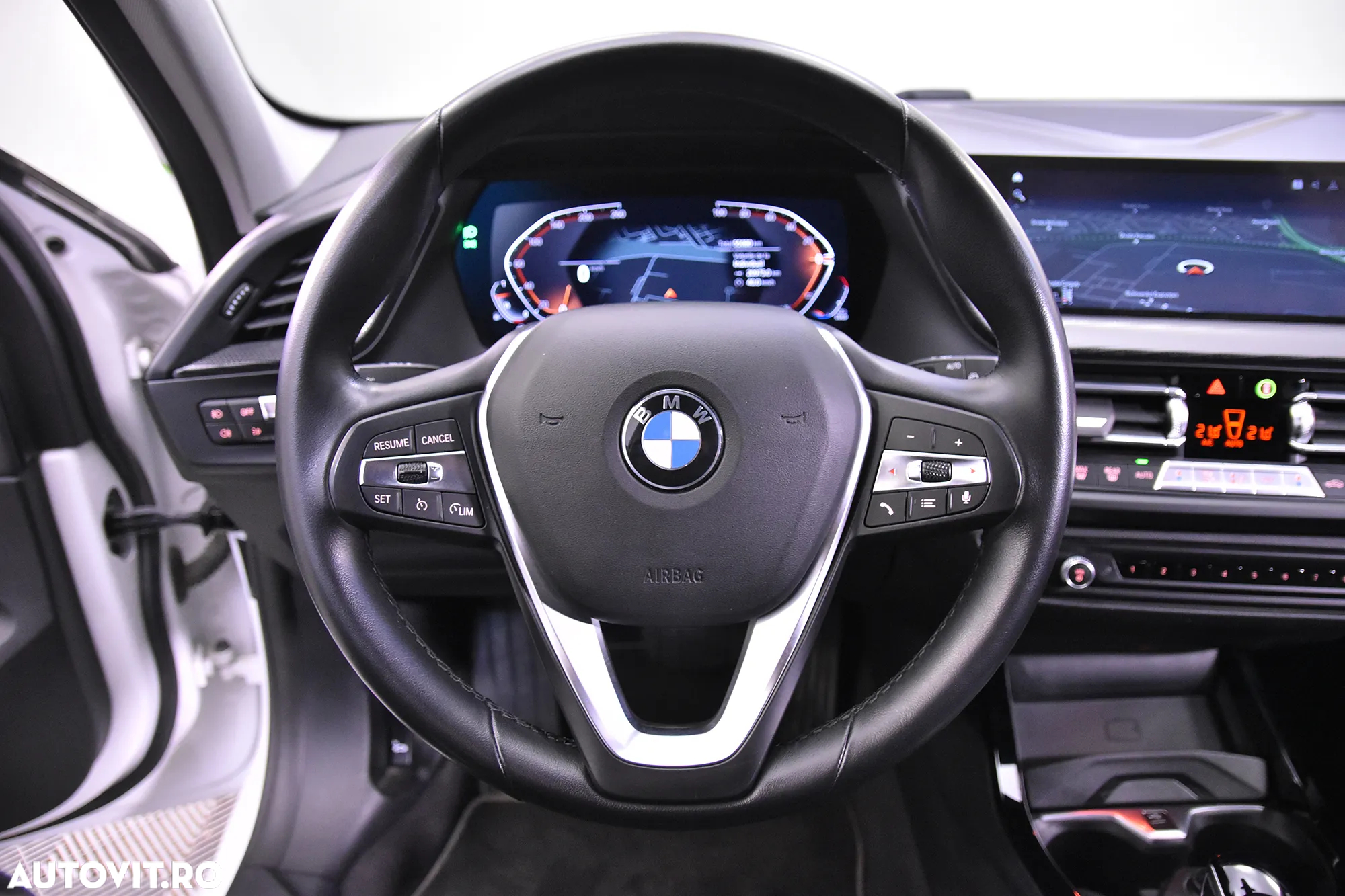 BMW Seria 1 - 16