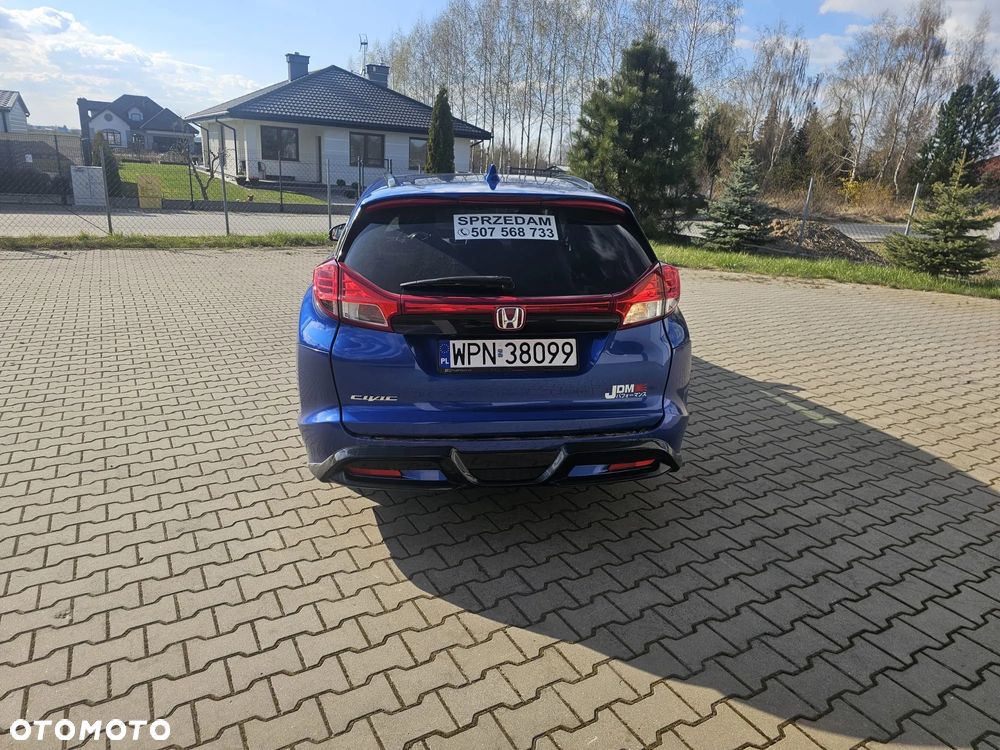 Honda Civic 1.6 i-DTEC Executive Black Edition - 5