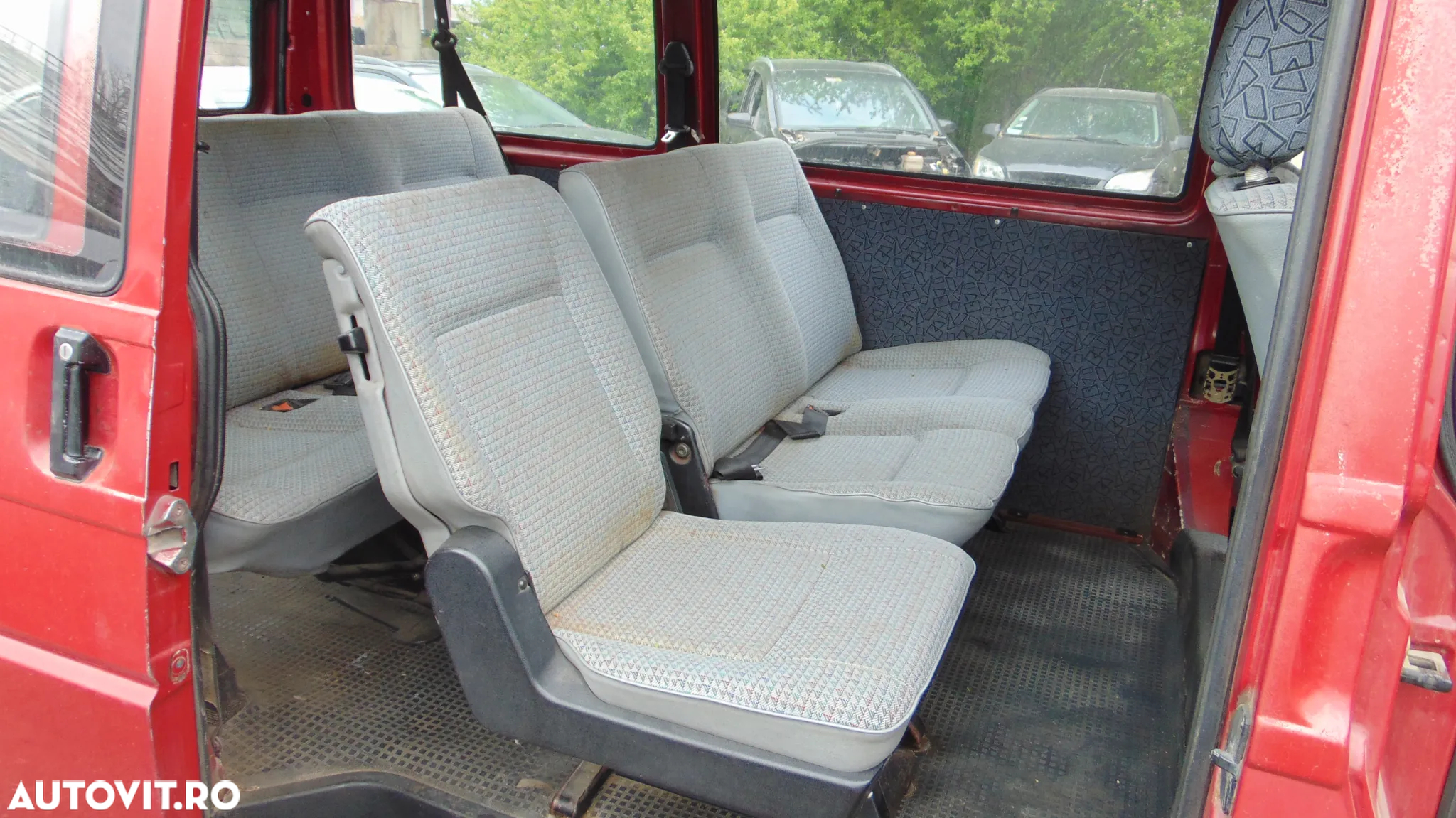 Set Scaune fata rand 1,rand 2,rand 3 de VW T4 Caravelle an 1997 in stare impecabila. - 4