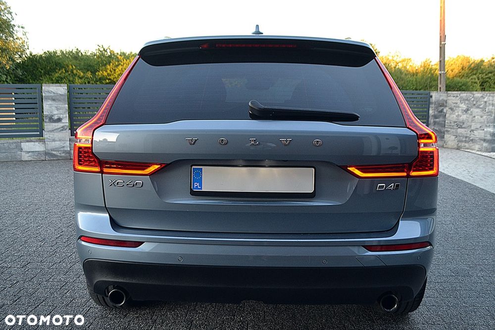 Volvo XC 60 D4 AWD Geartronic Momentum - 6