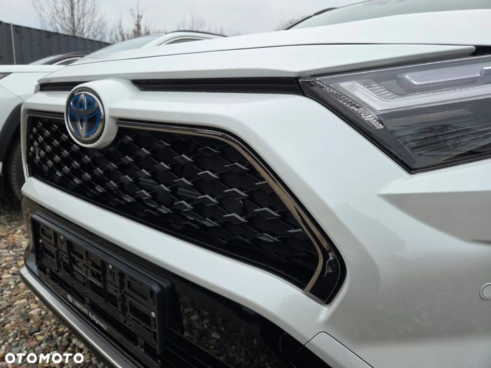 Toyota RAV4 - 33
