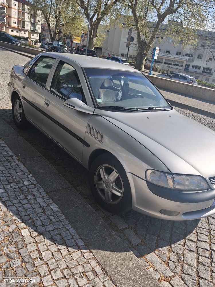 Opel Vectra 2.0 DTi Elegance - 3