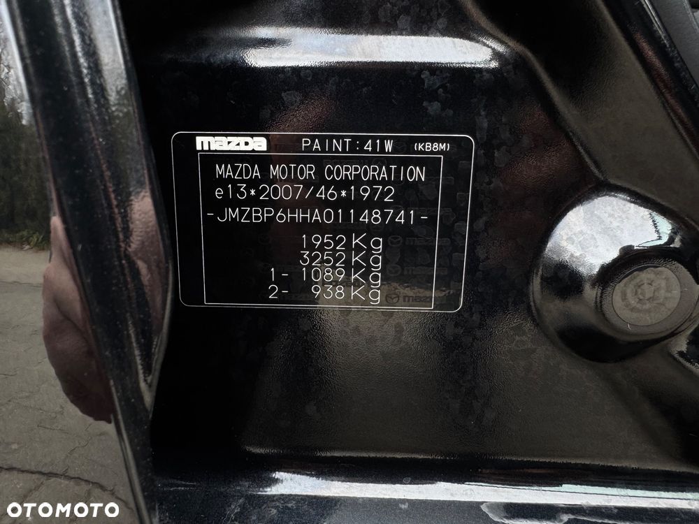 Mazda 3 2.0 mHEV Hikari - 8