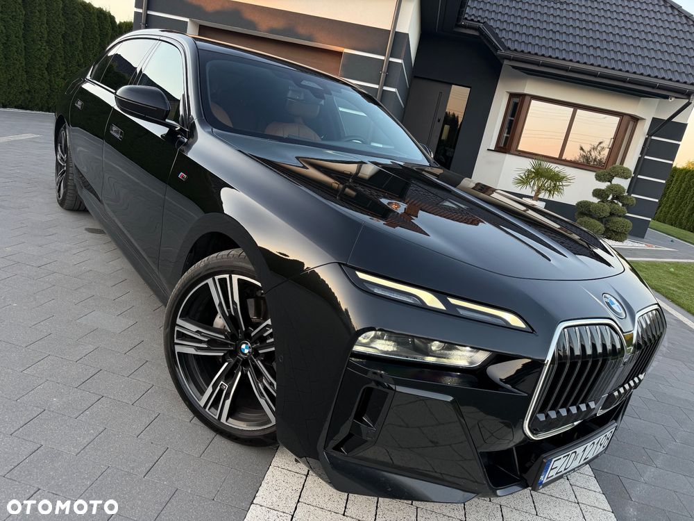 BMW Seria 7 730d xDrive sport - 39