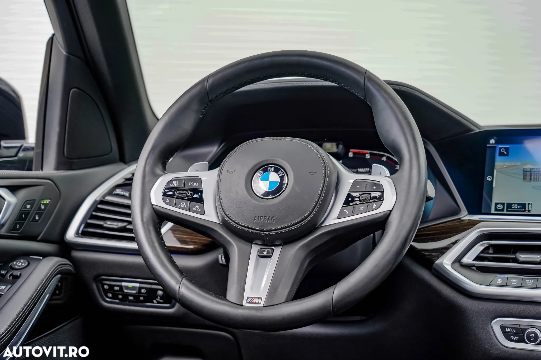 BMW X5 M M50d - 26