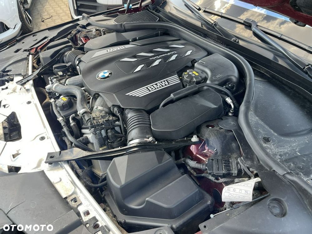 BMW Seria 7 750Li xDrive sport - 23