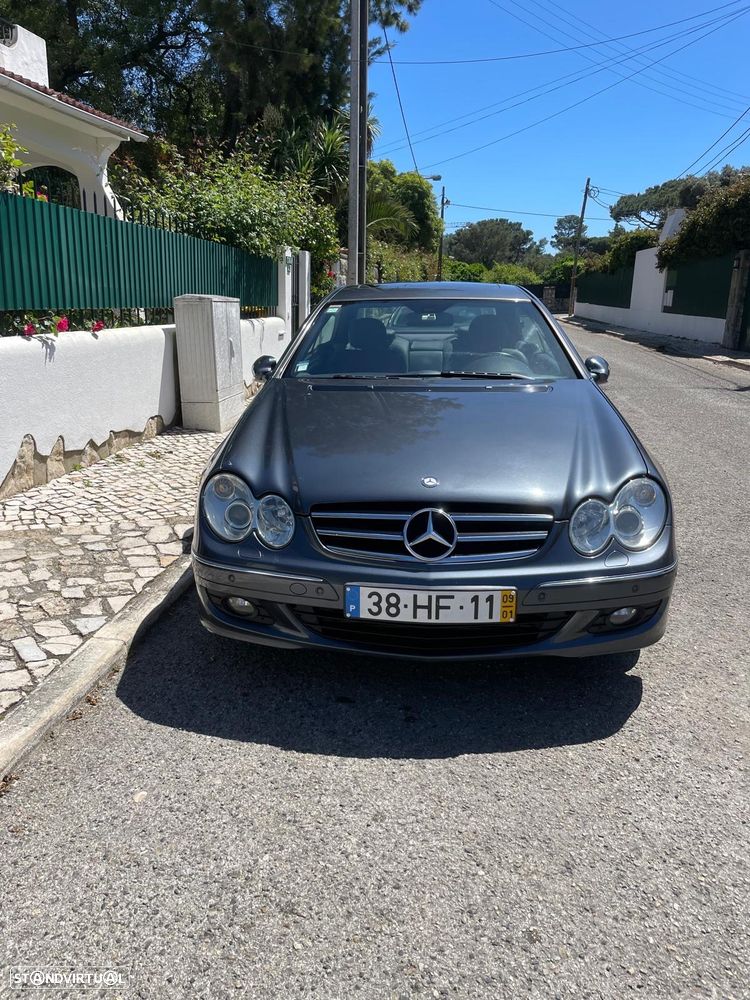 Mercedes-Benz CLK 220 CDI Avantgarde - 1