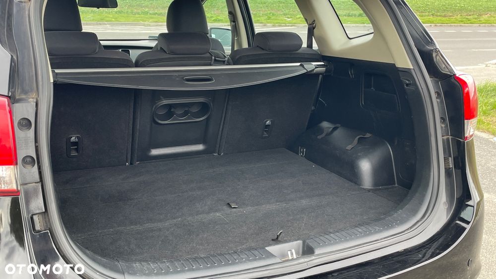 Kia Carens 1.6 GDI Business Line EU6 - 22