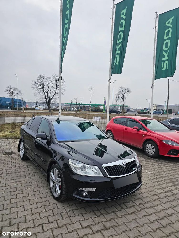 Skoda Octavia 2.0 TDI DPF RS DSG - 30