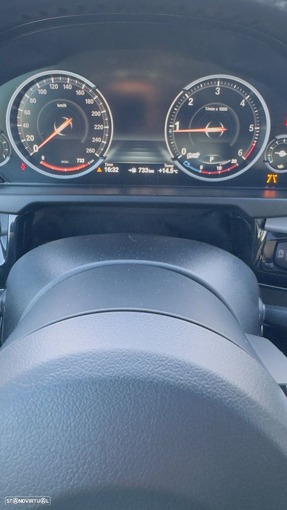 BMW X5 25 d sDrive Pack M - 24