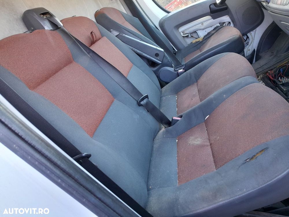 Dezmembrari  Fiat DUCATO (250, 290)  2006  > 0000 120 Multijet 2,3 D - 6