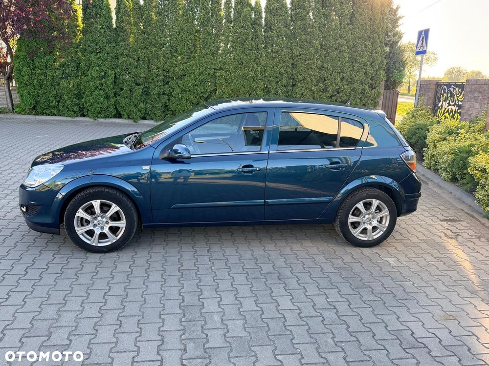 Opel Astra 1.6 Innovation - 14