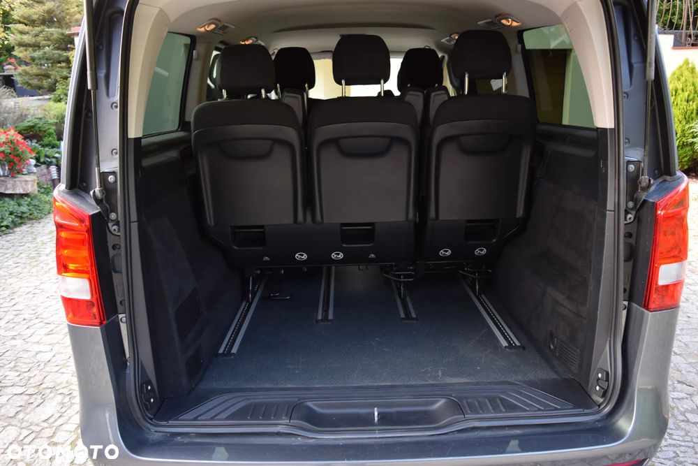 Mercedes-Benz Klasa V 220 d extralang 9G-TRONIC - 20