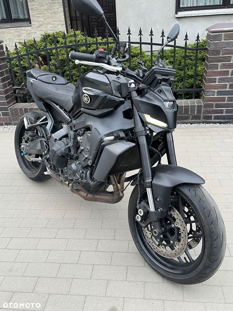 Yamaha MT - 19