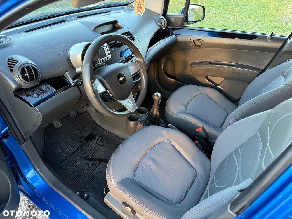 Chevrolet Spark - 12