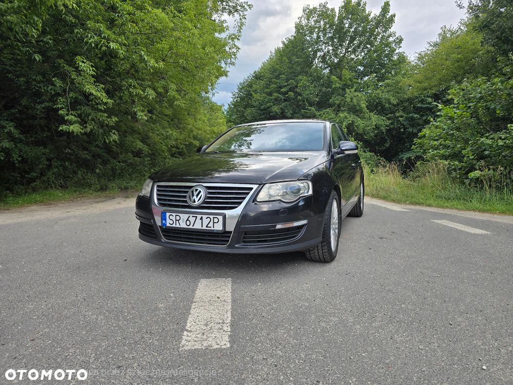 Volkswagen Passat 3.2 V6 FSI 4Mot Highline DSG - 1
