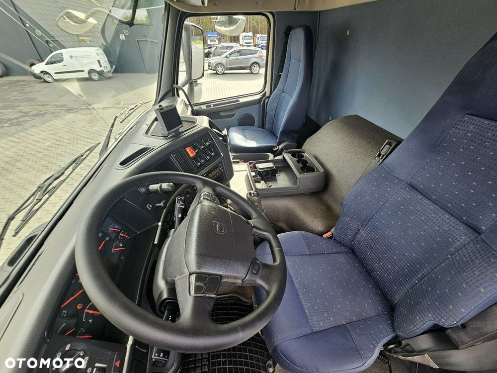 Volvo WUKO ROLBA ADR DO CZYSZCZENIA KANAŁÓW KOMBI - 33