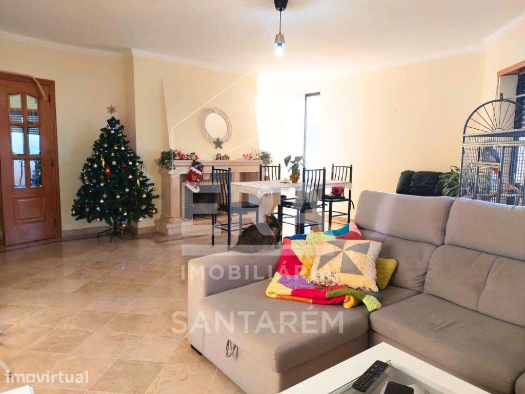 Apartamento Duplex T5 em S. Domingos, Santarém - Grande imagem: 2/23