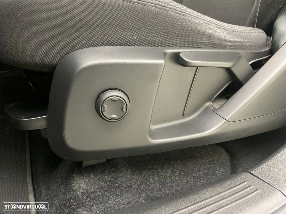 Volvo C40 Recharge Core - 23