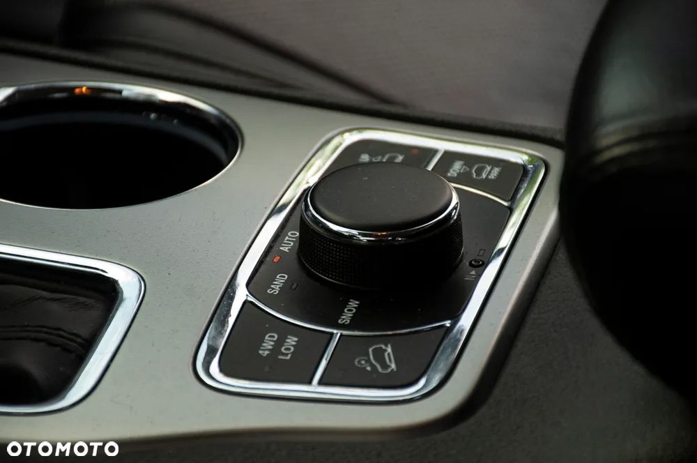 Jeep Grand Cherokee 3.6 V6 Summit - 13