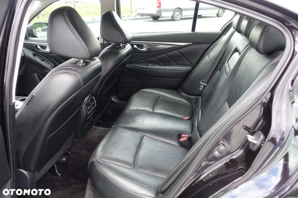 Infiniti Q50 2.2d Premium Executive - 21