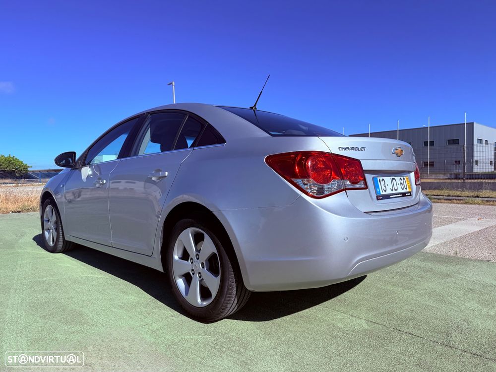 Chevrolet Cruze 2.0 VCDi LT - 44