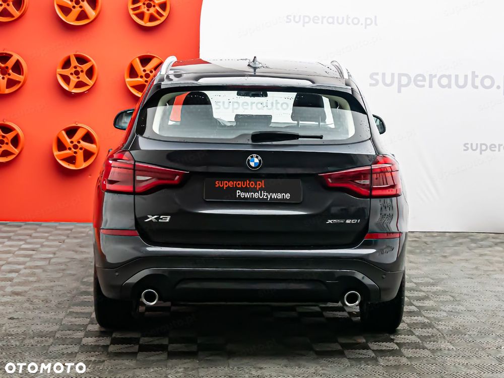 BMW X3 xDrive20i - 6