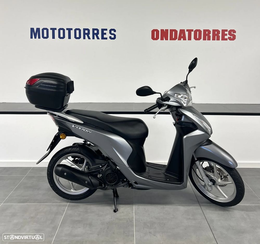 Honda Vision NSC 110 - 1