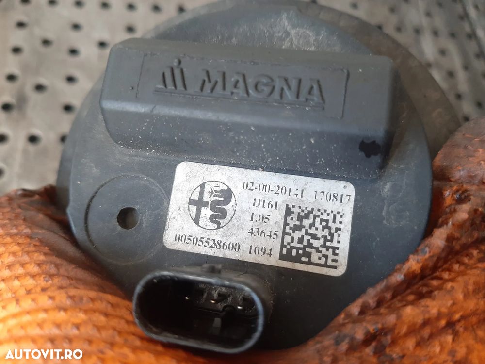 pompa auxiliara apa 2.2 d multijet 55271838 alfa romeo stelvio  00505528600 - 2