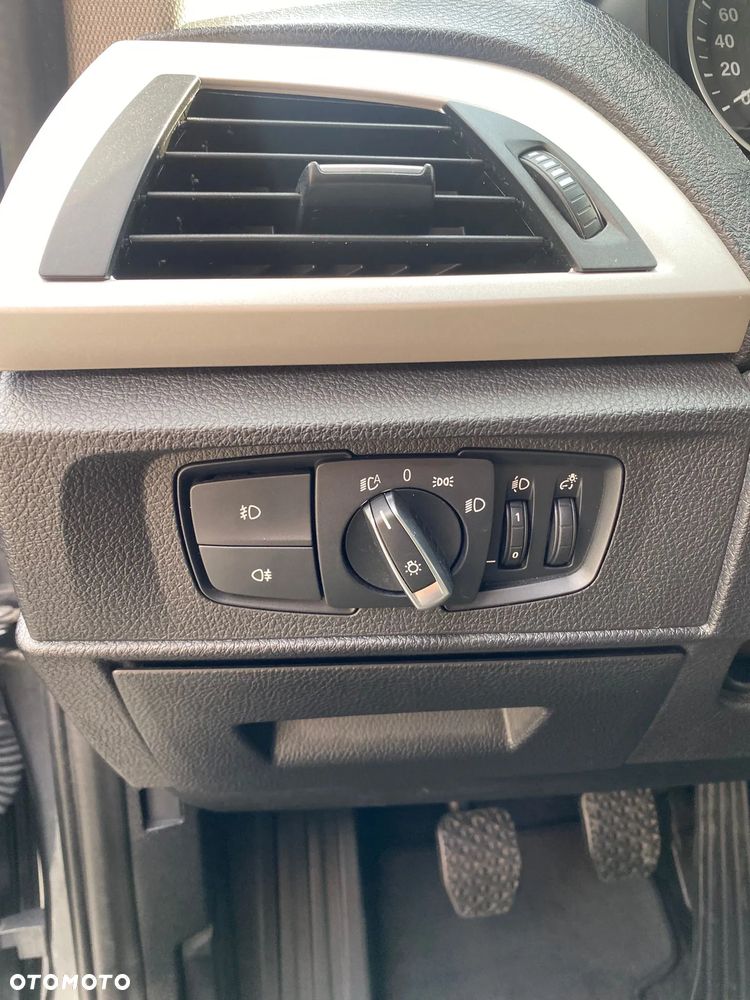 BMW Seria 1 116d - 5