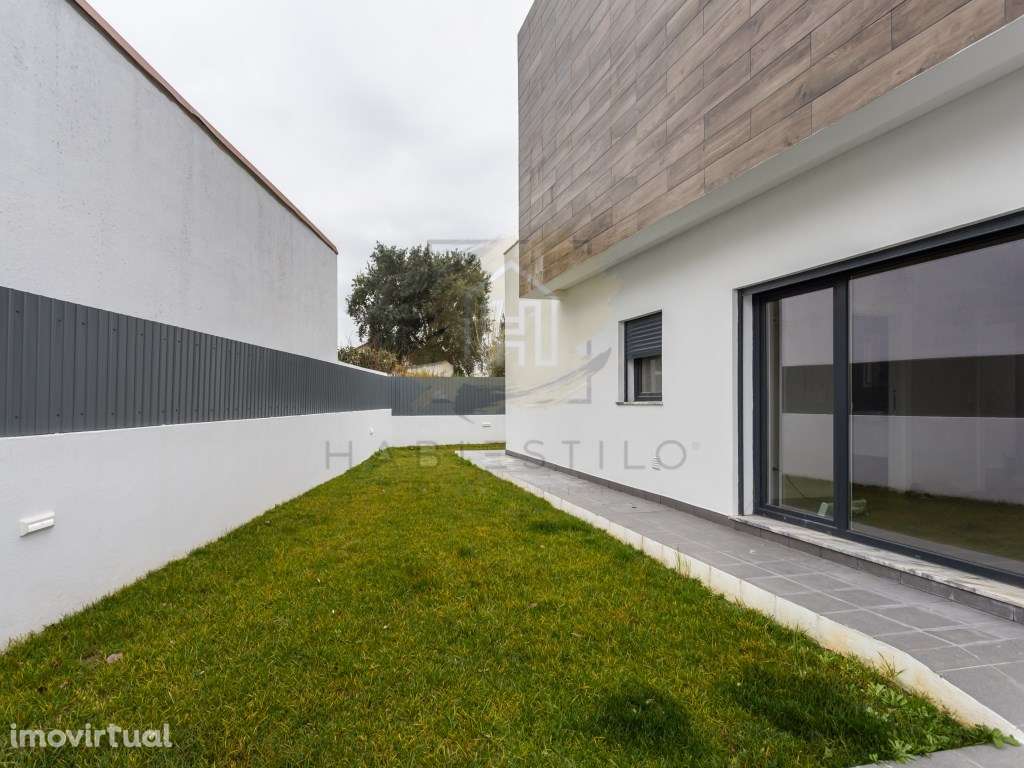 Moradia V4 pronta a escriturar - Grande imagem: 4/60