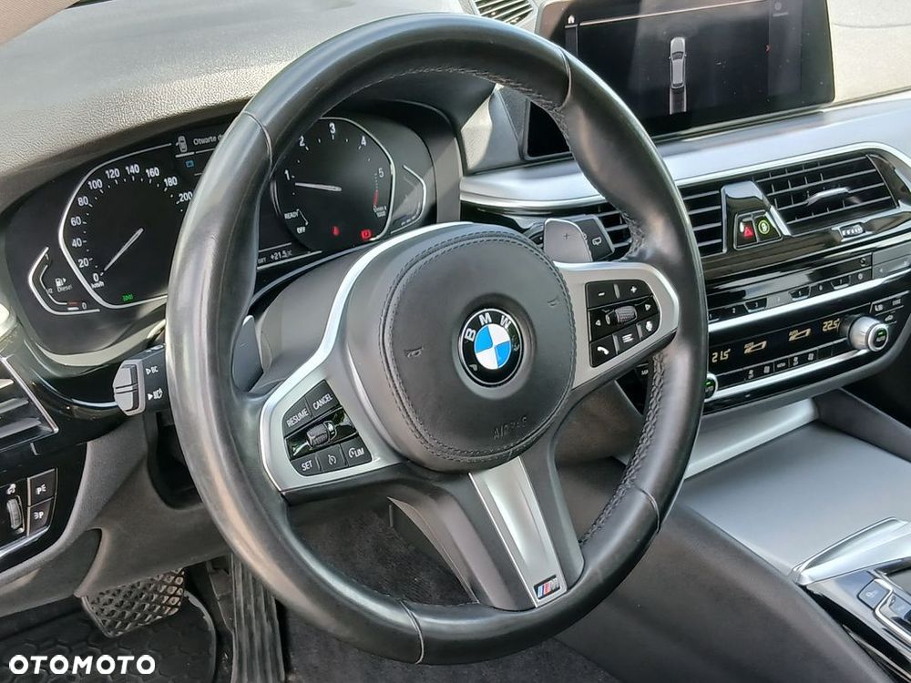 BMW Seria 5 518d - 18